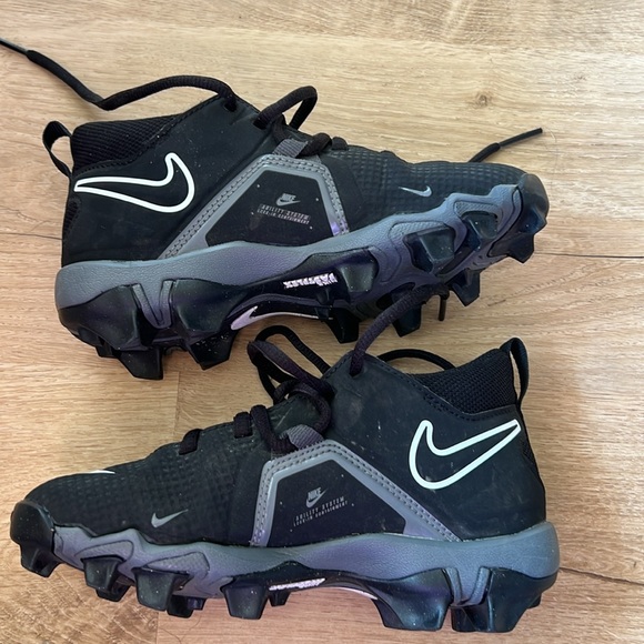 Nike Alpha Menace 3 Shark Football Cleats - Black and Gray- Little Boy size 13 - Picture 3 of 6